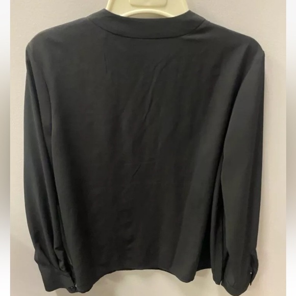 SHEIN black V-neck front pleated pullover blouse Women’s Size Small - Picture 6 of 9